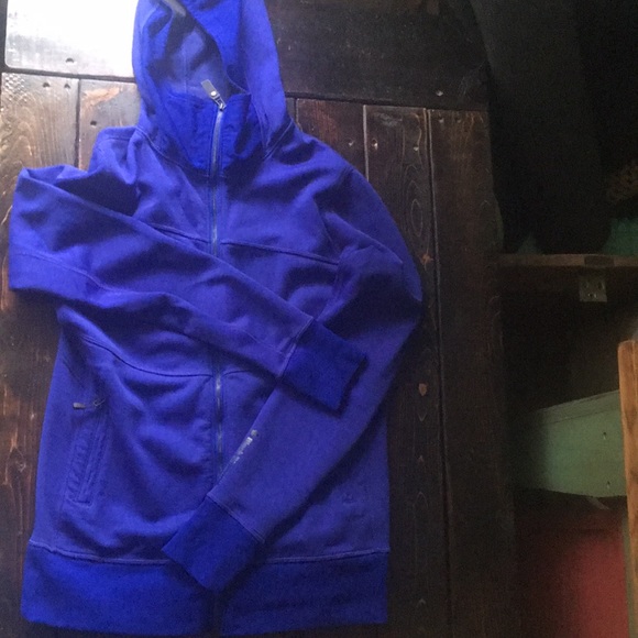 Black Diamond Jackets & Blazers - Amazing merino wool black diamond zip up hoodie!